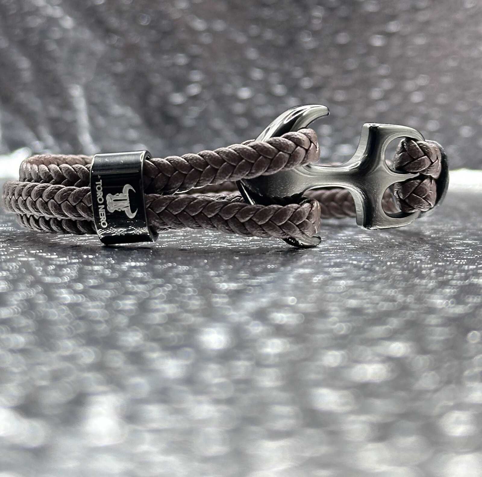 Bratara-barbati-piele-naturala-maro-Ancora.jpg-scaled