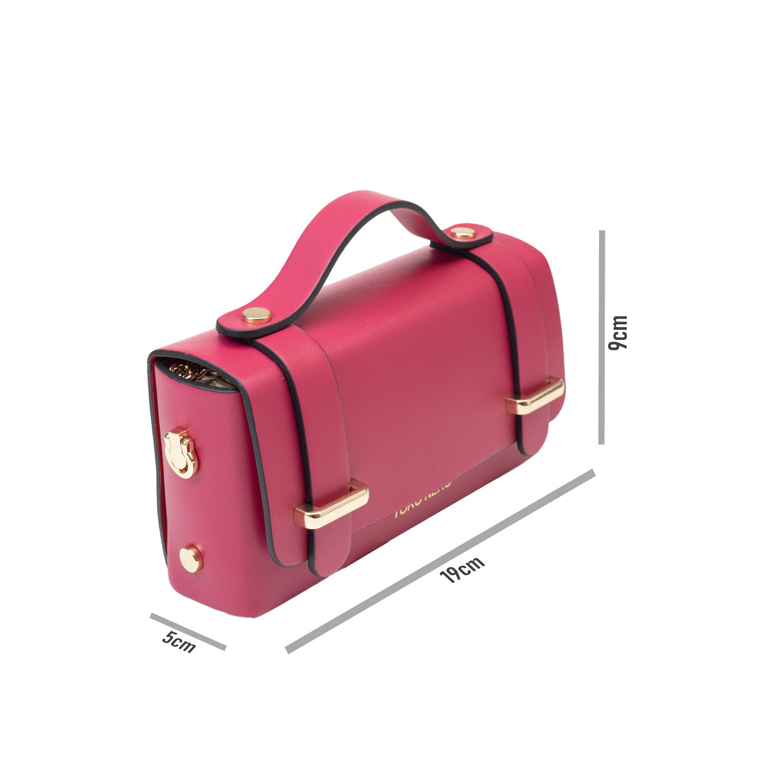 Women's bag made of natural fuchsia leather Natalia