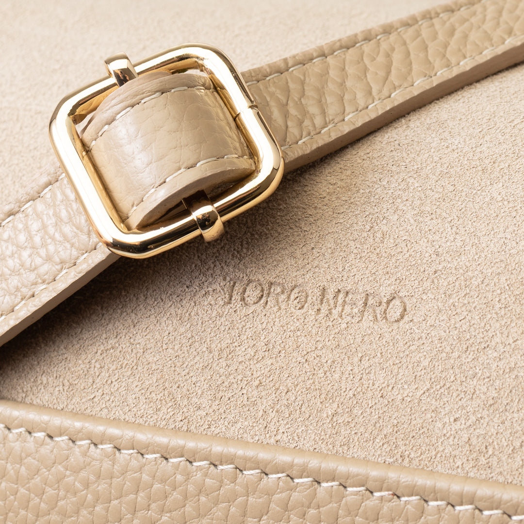 Women's bag made of natural leather, light taupe Evelin