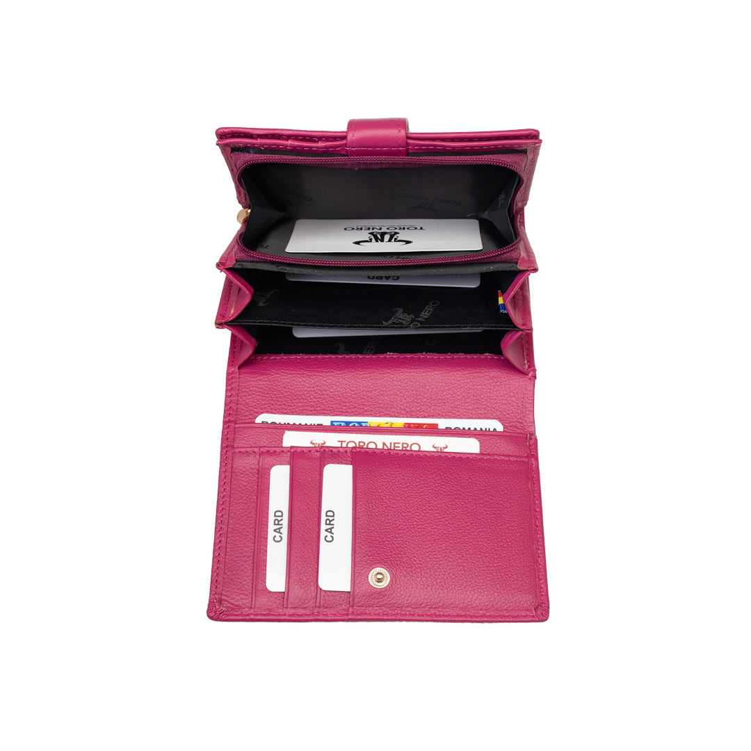 Women's wallet made of genuine fuchsia leather - Little detail