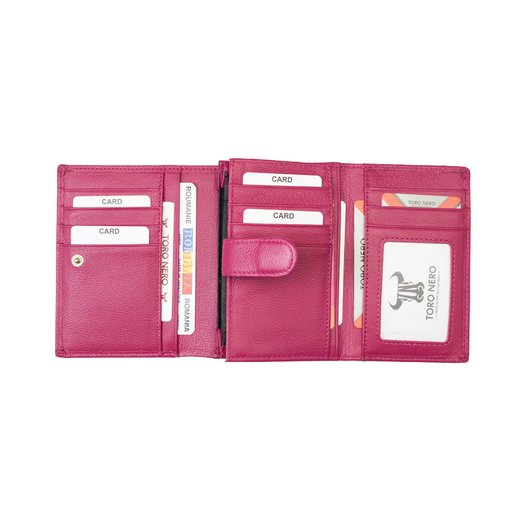Women's wallet made of genuine fuchsia leather - Little detail