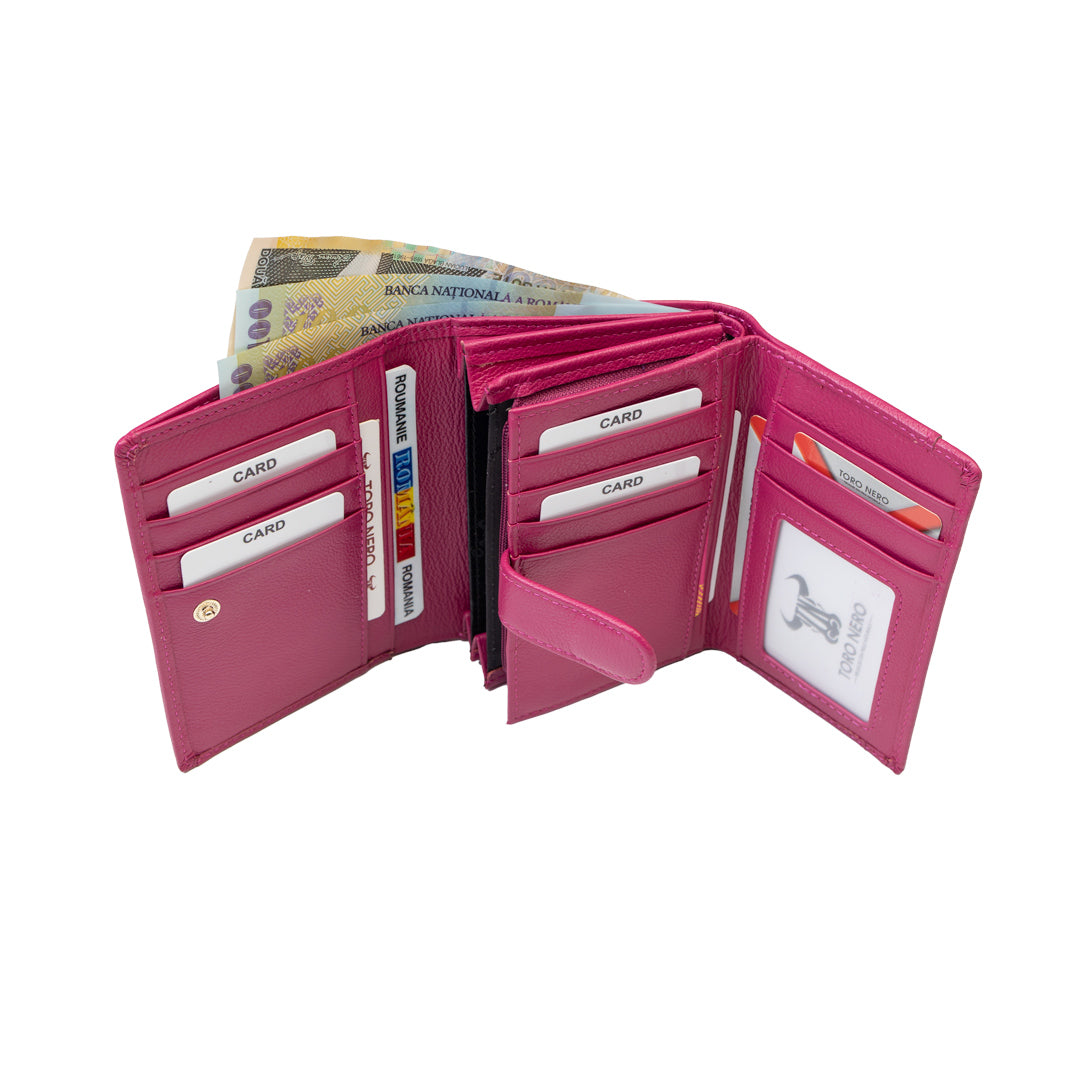 Women's wallet made of genuine fuchsia leather - Little detail