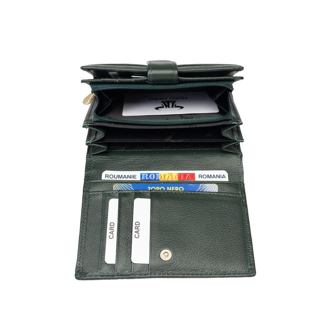 Women's wallet made of green genuine leather - Little detail