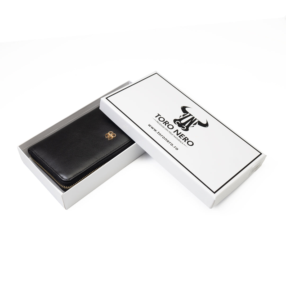 Women's wallet made of black genuine leather - Arya detail